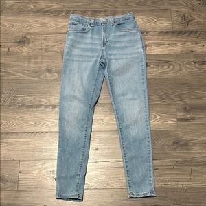 Levi’s 720 high rise super skinny jeans
